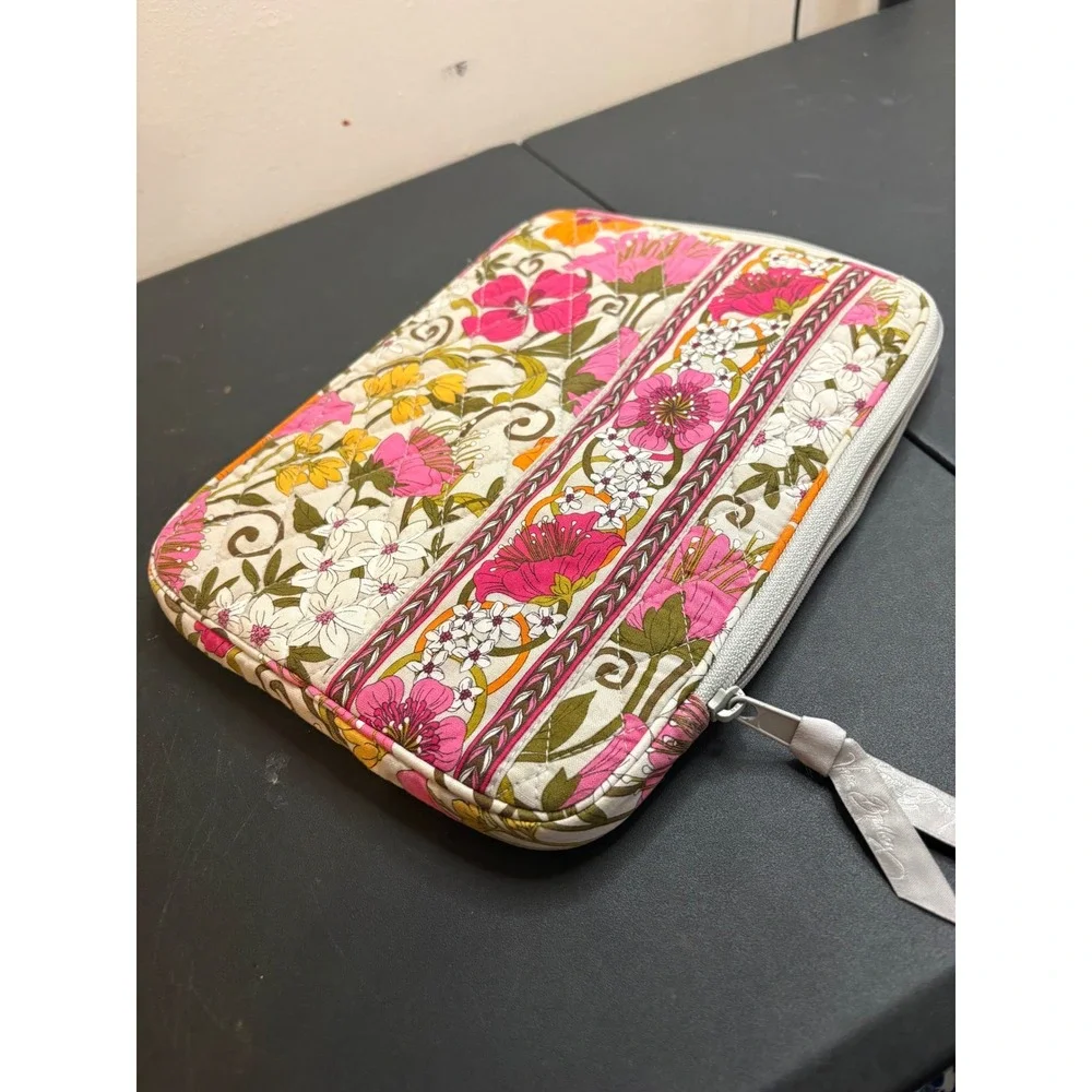 Vera Bradley Quilted Floral Tablet Sleeve Pink Orange Retro Tech Case Padded